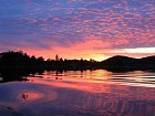 Attmar - zapad slunce nad jezerem Vikarn