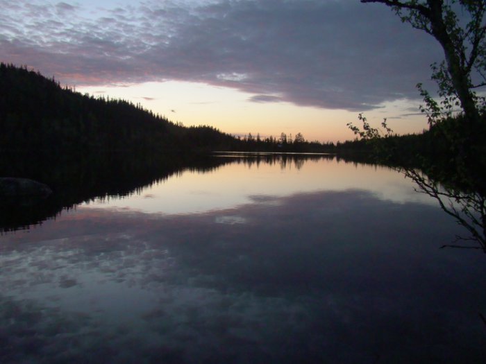 Pulnocni jezero