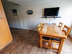 Apartmá - jídelní stůl