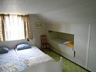Strommen - Gamlahuset, loznice s dvojluzkem a pristylkami v podkrovi