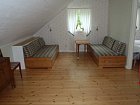 Nyahuset - pruchozi loznice v podkrovi