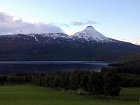 Myrset - pohled na jezero Fjellfros a okolni hory