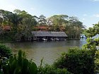 hotel Rio Indio obklopeny lagunou a pralesem