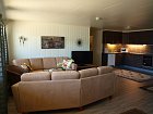 Hansnes - kuchyne a obyvaci pokoj v apartma