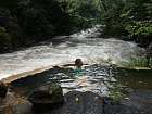 sopka Rincon de la Vieja - termalni jezirka Rio Negro