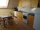 Sula Rorbu - 4-luzkove apartma - kuchyne s jidelnim koutem