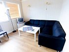 Hestoysund - obyvaci pokoj v chate-rorbu
