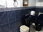 koupelna pokoje v hotelu Santa Elena
