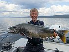 siven obrovsky - namaycush delky 90 cm uloveny z lode na gumovou rybku