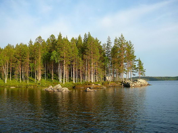 Holm - jezero Navarn