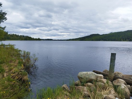 Jezero před domkem Klokar Jezero před domkem Klokar