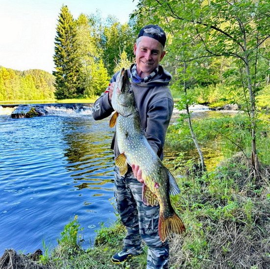 Štika ulovená na přítoku Štika ulovená na přítoku