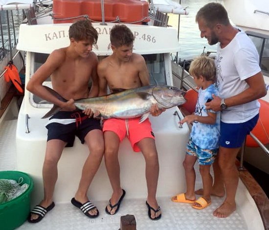 kranas Dumeriluv - amberjack kranas Dumeriluv - amberjack