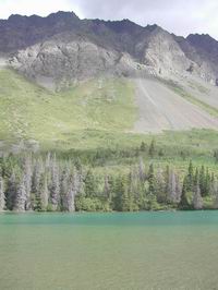 Kathleen Lake - pritok Kathleen Lake - pritok