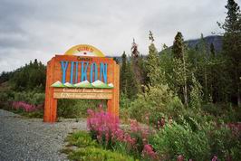 Yukon, hranice s Aljaskou