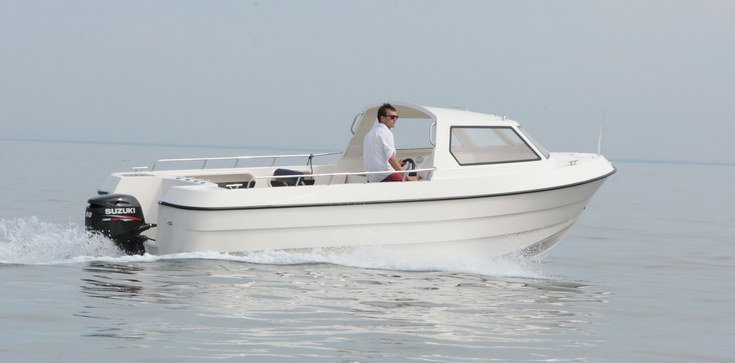 lod Hansvik Tuna, 5,5 m s echolotem-GPS-plotrem a motorem 90 HP - ilustracni foto lod Hansvik Tuna, 5,5 m s echolotem-GPS-plotrem a motorem 90 HP - ilustracni foto