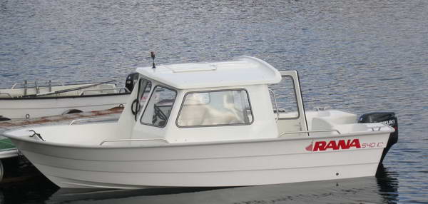 lod Rana 5,5 m s kabinou, echolotem-GPS a motorem 50 HP lod Rana 5,5 m s kabinou, echolotem-GPS a motorem 50 HP
