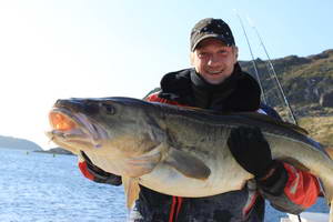 treska obecná 137 cm, 25 kg, uloveno 7.6. treska obecná 137 cm, 25 kg, uloveno 7.6.