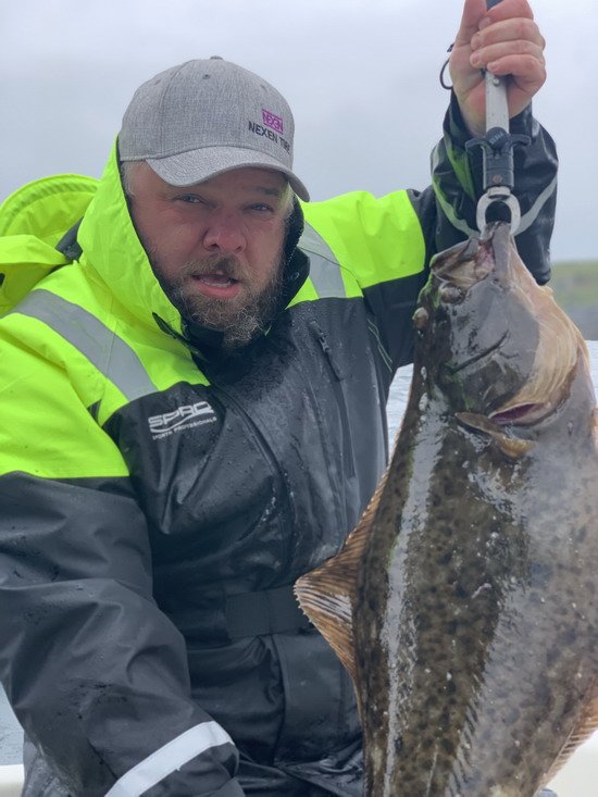 Poslední halibut výpravy, 85 cm Poslední halibut výpravy, 85 cm