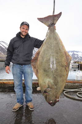 Halibut 77 kg, 184 cm. Lovec: Julius (Německo) Halibut 77 kg, 184 cm. Lovec: Julius (Německo)