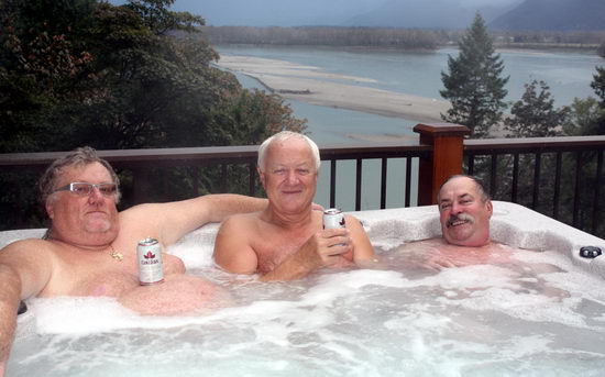 pension u reky Fraser - relaxace ve virivce pension u reky Fraser - relaxace ve virivce