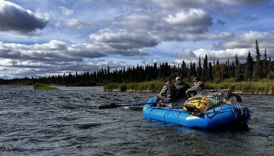 raft na rece, Aljaska v zari