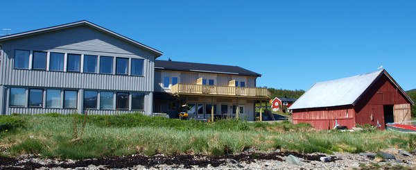 Hansnes - dum se dvema apartma a dvouluzkovymi pokoji Hansnes - dum se dvema apartma a dvouluzkovymi pokoji