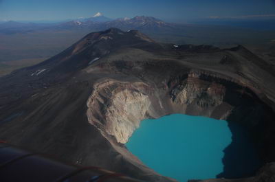 Vulkan Semjacik - kraterove jezero