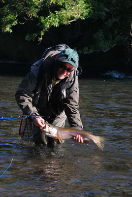 Mikiza river - rainbow-duhak Mikiza river - rainbow-duhak
