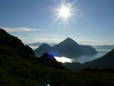 Seiland - vecerni ci spise nocni slunce, cervenec Seiland - vecerni ci spise nocni slunce, cervenec