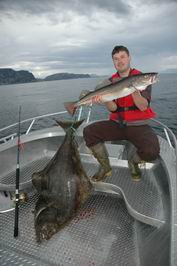 Platys obecny - halibut, 160 cm, 50 kg a treska obecna 90 cm