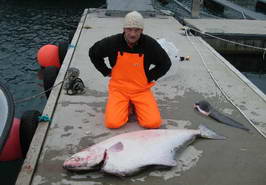 Arctic Nuvsvaag, halibut 47 kg, srpen Arctic Nuvsvaag, halibut 47 kg, srpen