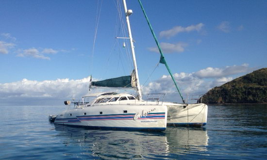 obytny catamaran Calypso pro 6-8 osob