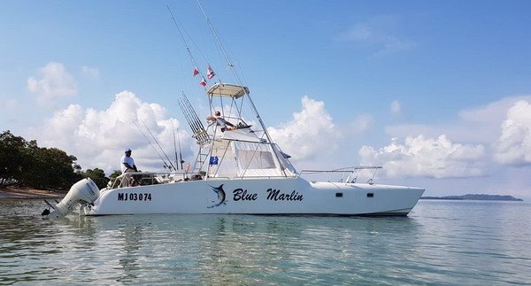 rybarsky katamaran Blue Marlin rybarsky katamaran Blue Marlin