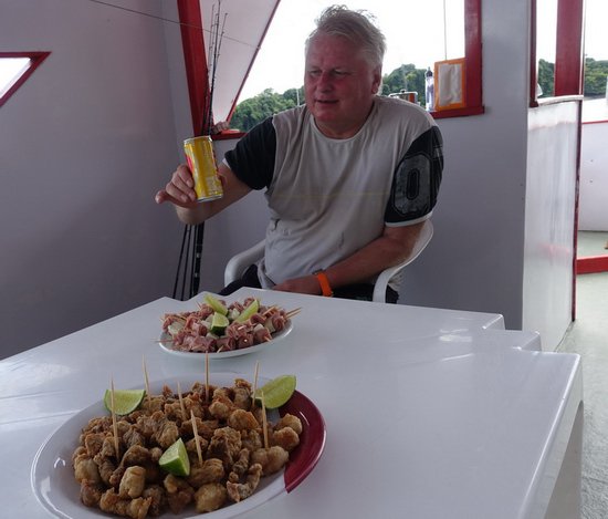 pauza pred obedem - lahodne meze, resp. petiscos pauza pred obedem - lahodne meze, resp. petiscos