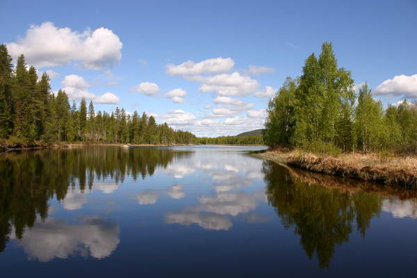 jizni Laponsko, prehradni jezero u Gaddtrask jizni Laponsko, prehradni jezero u Gaddtrask