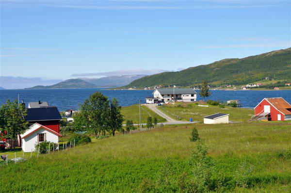 Dafjord - domek s apartmá na brehu fjordu Dafjord - domek s apartmá na brehu fjordu