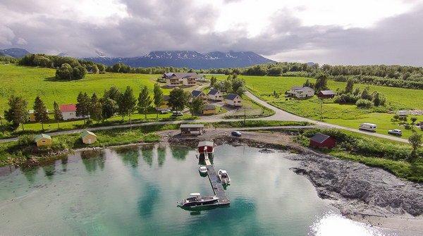 Kastneshamn - kotviste lodi a rybarska osada